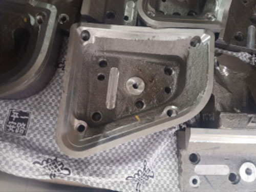 汽車模具配件